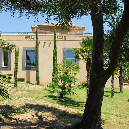 Villa Alfonsa * Saint-Raphael (Var)