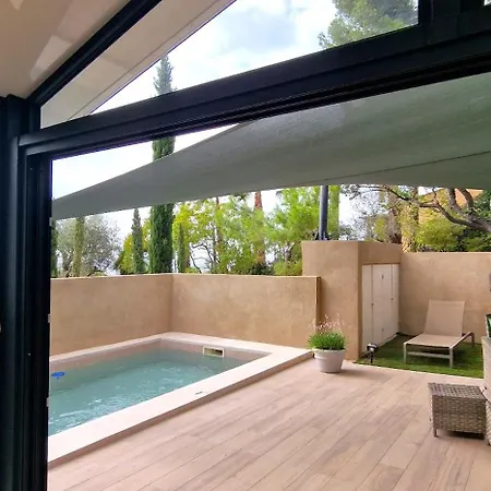 Villa Alfonsa Saint-Raphael (Var)